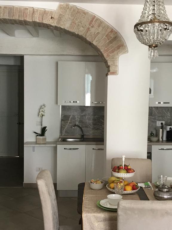 Il Tenore D'Oro Centralissimo Apartment Парма Екстериор снимка