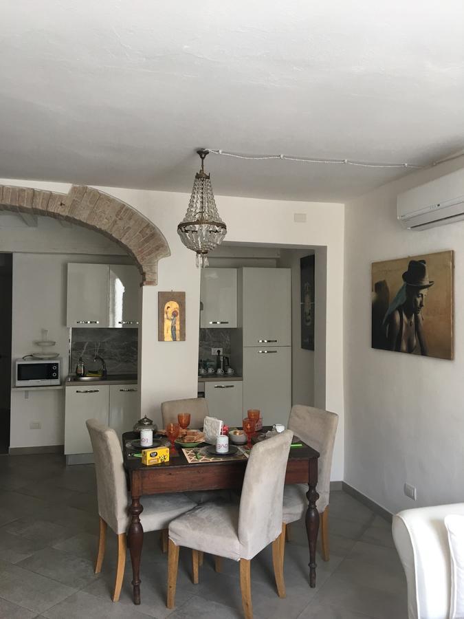Il Tenore D'Oro Centralissimo Apartment Парма Екстериор снимка