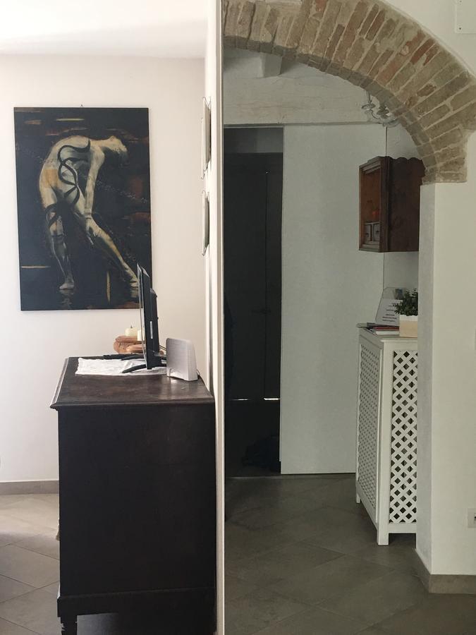 Il Tenore D'Oro Centralissimo Apartment Парма Екстериор снимка