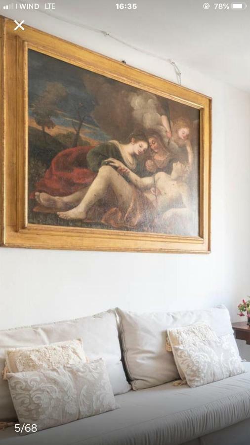 Il Tenore D'Oro Centralissimo Apartment Парма Екстериор снимка